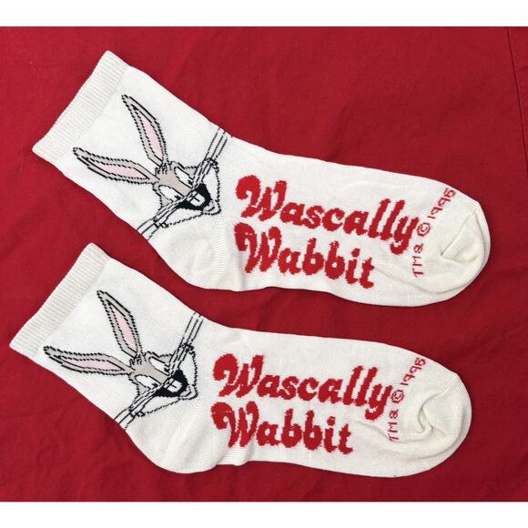 Warner Brothers Wascally Wabbit Mens Socks 1 Pair - Picture 1 of 2